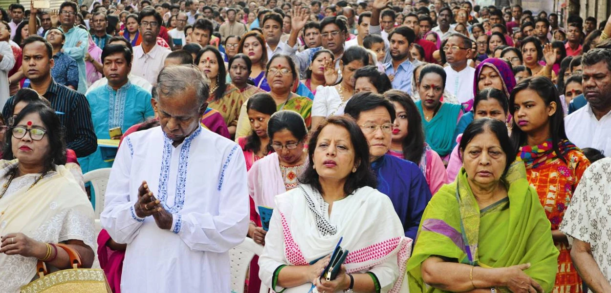 Le culte œcuménique de Pâques rassemble plusieurs milliers de personnes dans les rues de Dhaka (2018). (mad)