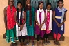 Ces six filles ont beaucoup souffert. Dans le foyer protégé, elles trouvent un havre de paix. Asha est la troisième fille à partir de la gauche. (csi)