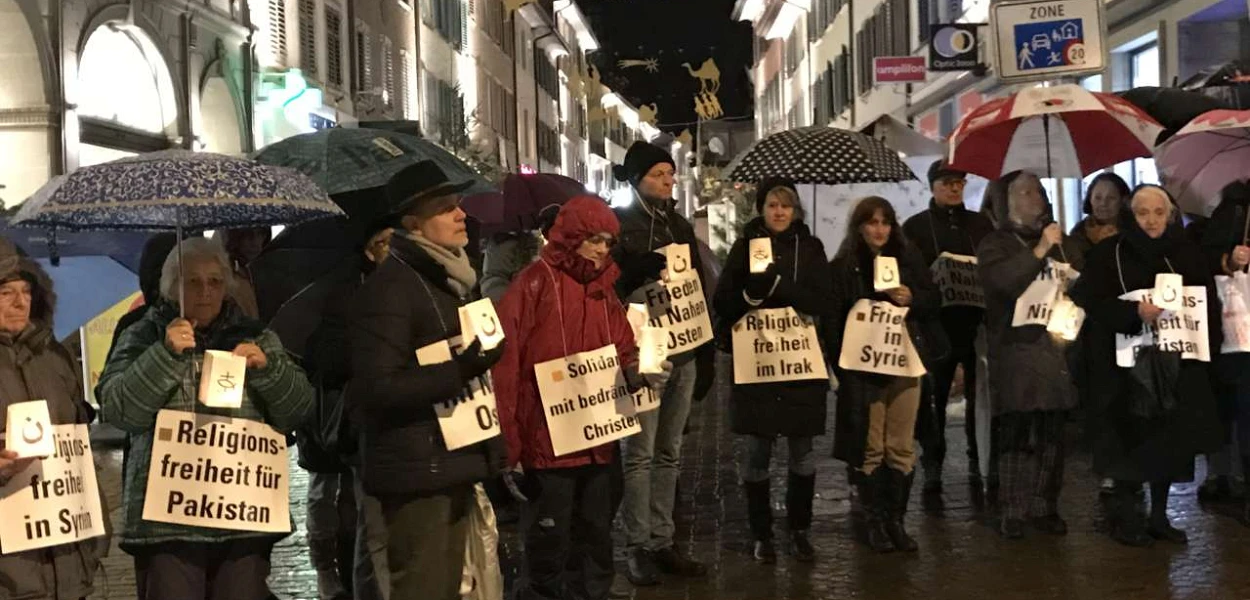En décembre 2017, un total de 430 personnes a participé aux différentes veillées silencieuses CSI dans toute la Suisse. Cette année, nous voulons à nouveau manifester notre solidarité en faveur des chrétiens opprimés. (csi)