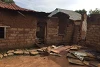 Maison détruite dans le village Antang qui a également été attaqué par des extrémistes peuls en automne 2016. (csi)
