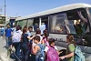 Grâce au nouveau bus scolaire, les enfants de quartiers éloignés peuvent se rendre sans difficulté à l’école arménienne catholique située dans la vieille ville de Damas. (csi)
