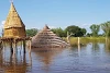 Des Sud-Soudanais luttent contre les inondations. (csi)