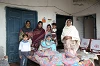 Sneha Liaqat (deuxième de la gauche) avec sa famille. csi