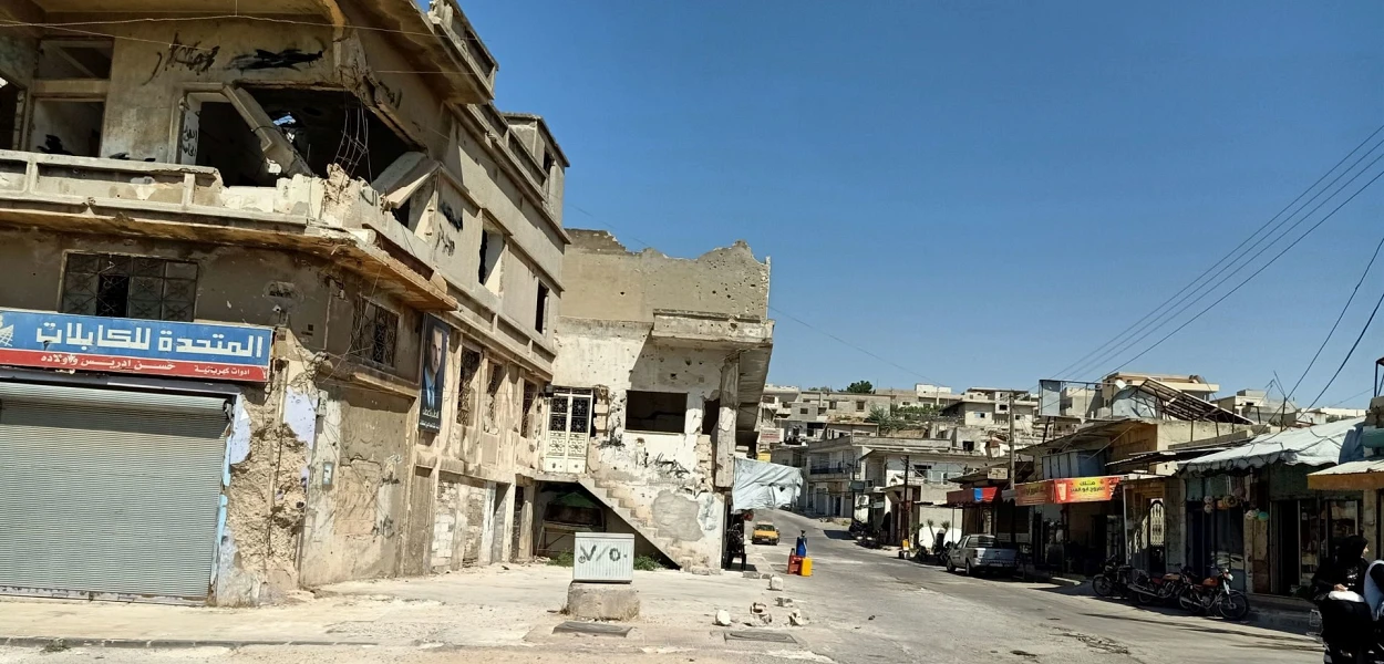 Après la guerre civile en Syrie, la reconstruction piétine en raison des sanctions économiques. La population souffre. csi