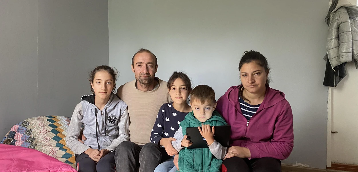 La famille Mirzoyan a pu fuir le Haut-Karabakh sans être blessée. Mais qu’est-ce que l’avenir leur réserve ? csi